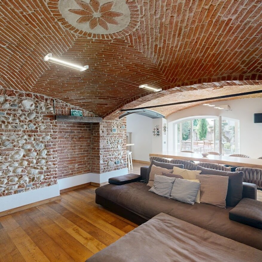 Mattoni restaurati in area living Mattoni restaurati in area living